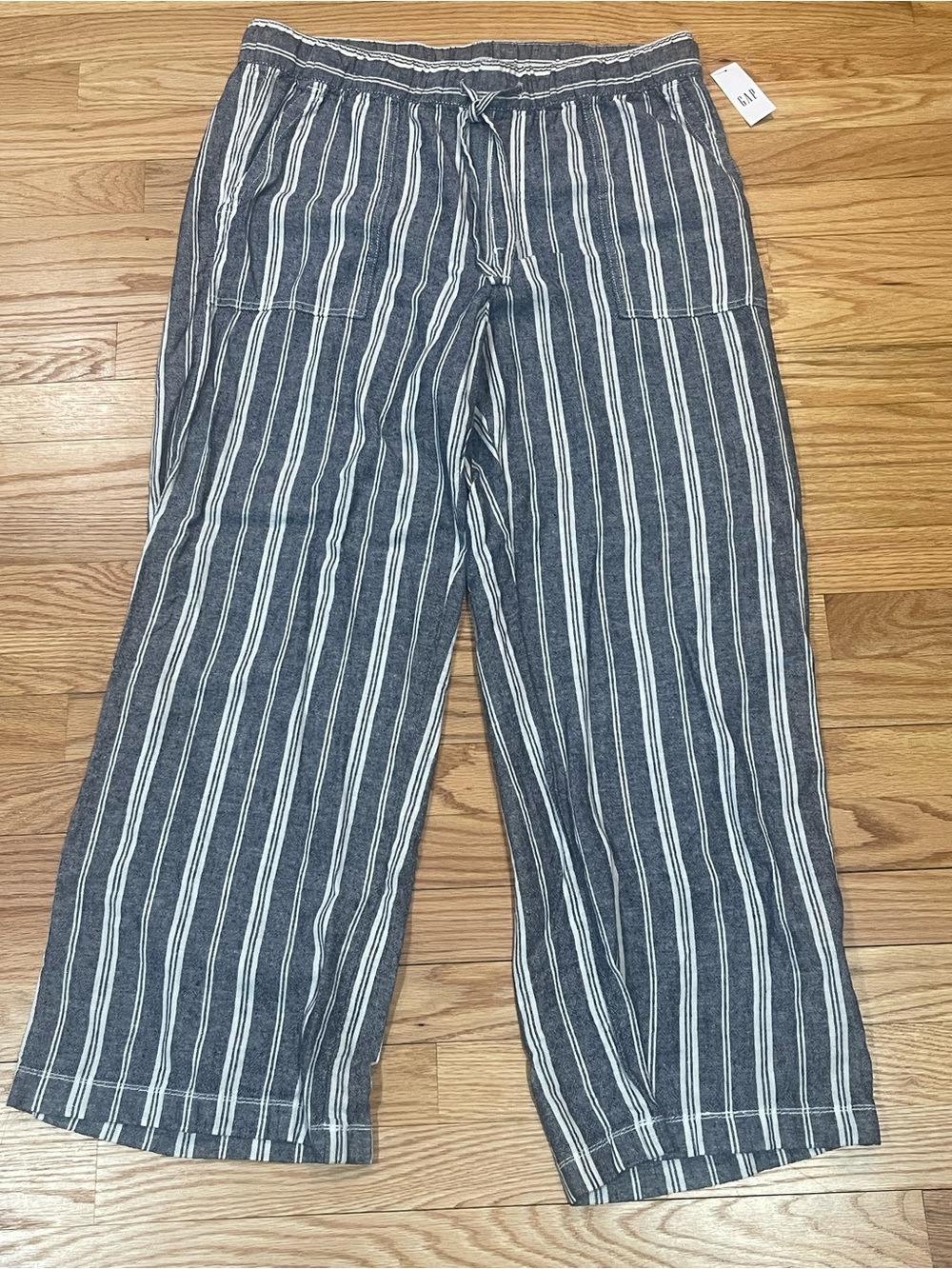 GAP Women's Navy and White Vertical Stripe Wide Leg Pants